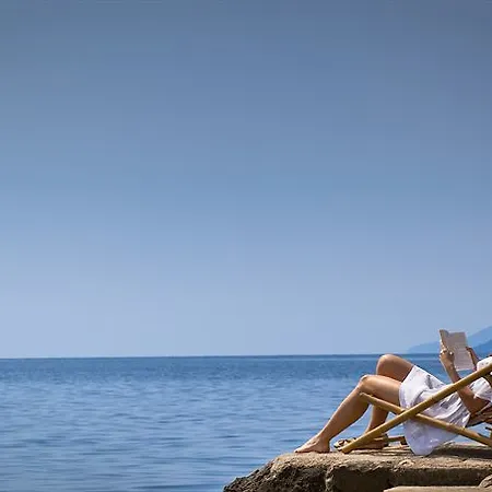 Ξενοδοχείο Smart Selection Belvedere 2*